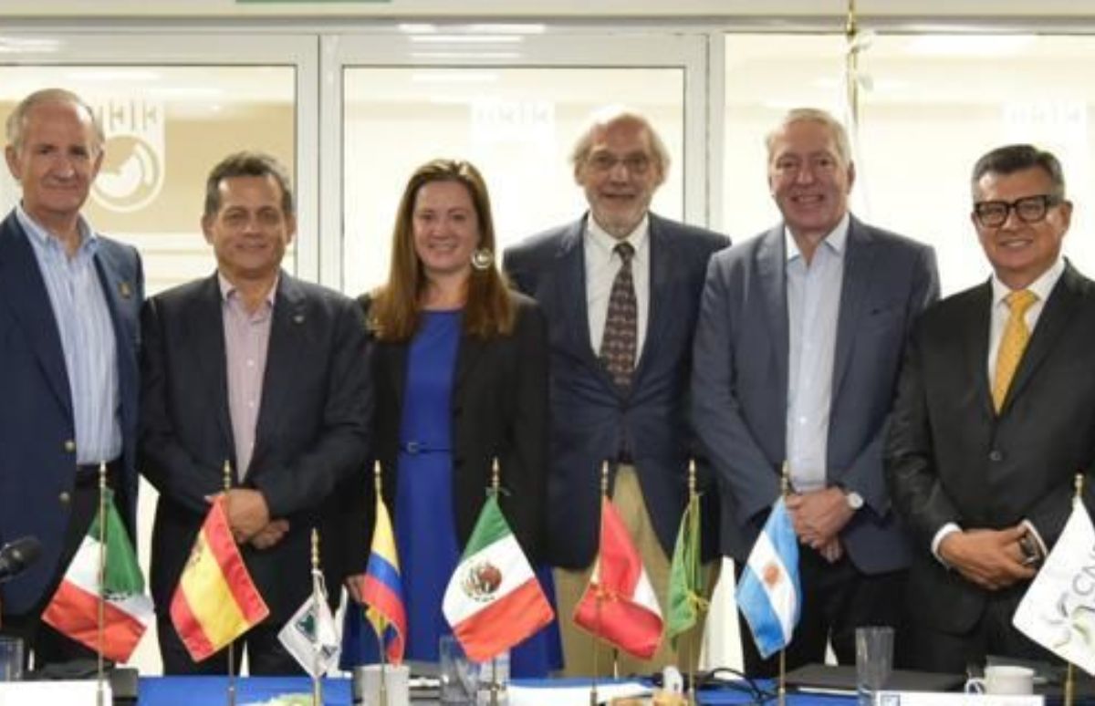 Reunión de la Federación Panamerica...